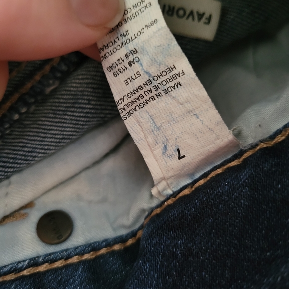 Garage High Rise Stretchy Jean Shorts Size 7 - Picture 4 of 5